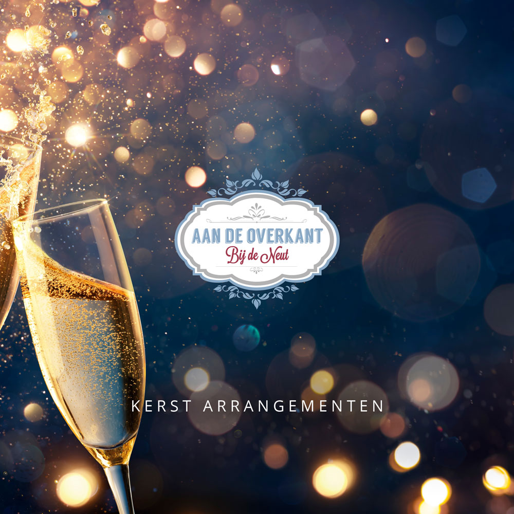 Cover van de kerstarrangementenbrochure van Aan de Overkant, met champagneglazen en gouden lichtjes.